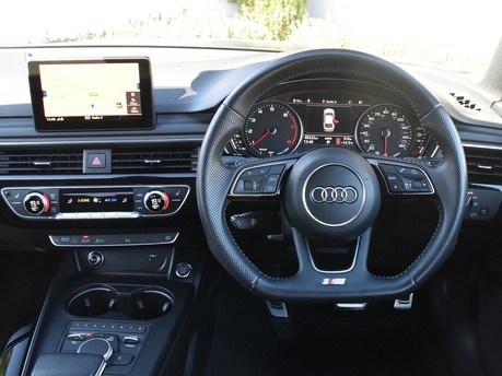 Audi A5 SPORTBACK TFSI S LINE MHEV 16