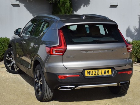 Volvo XC40 T4 INSCRIPTION PRO 9