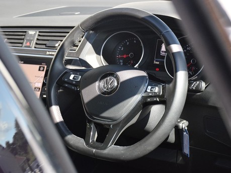 Volkswagen Tiguan SE NAVIGATION TSI EVO 14