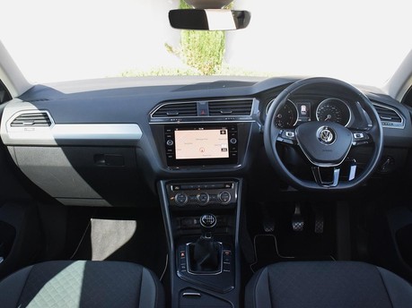 Volkswagen Tiguan SE NAVIGATION TSI EVO 22