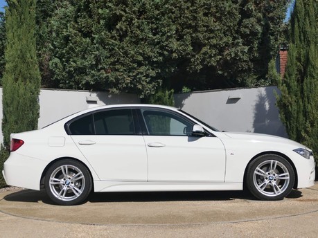 BMW 3 Series 320D M SPORT 6