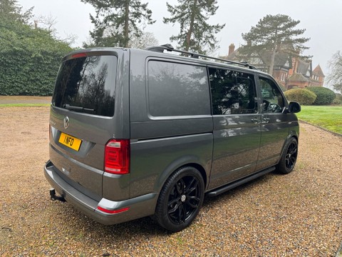 Volkswagen Transporter T32 TDI KOMBI HIGHLINE BMT 8