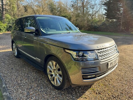 Land Rover Range Rover TDV6 VOGUE SE