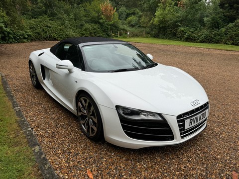 Audi R8 SPYDER V10 QUATTRO 2