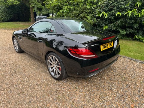 Mercedes-Benz SLC AMG SLC 43 19