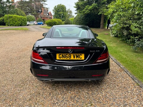 Mercedes-Benz SLC AMG SLC 43 17