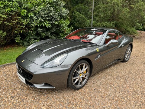 Ferrari California 2 PLUS 2 1