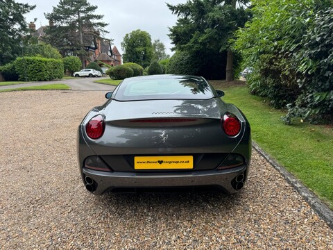 Ferrari California 2 PLUS 2 4