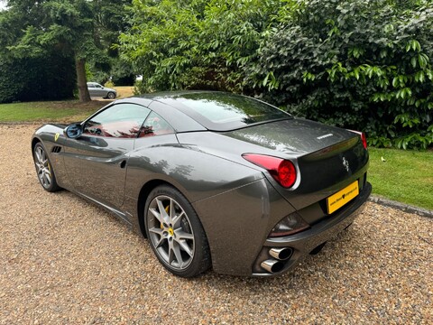 Ferrari California 2 PLUS 2 11