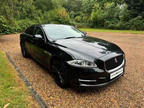 Jaguar XJ D V6 PORTFOLIO 2