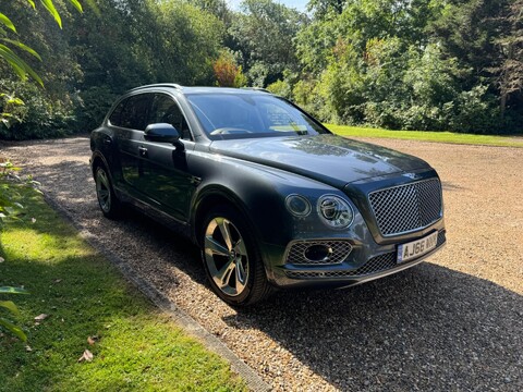 Bentley Bentayga W12 9