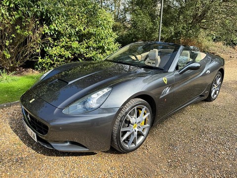 Ferrari California 2 PLUS 2 1