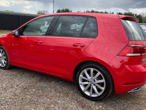 Volkswagen Golf GT TDI BLUEMOTION TECHNOLOGY DSG 9