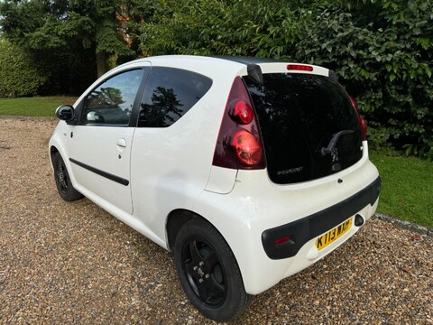 Peugeot 107 ENVY 5