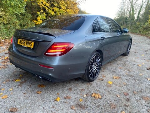 Mercedes-Benz E Class E 350 D 4MATIC AMG LINE PREMIUM PLUS 10