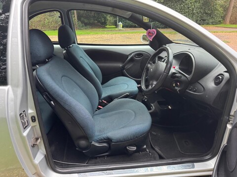 Ford Ka ZETEC CLIMATE CLOTH 12