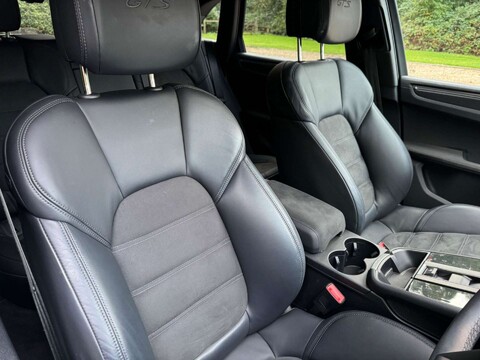 Porsche Macan 2.9T V6 GTS PDK 4WD Euro 6 (s/s) 5dr 18