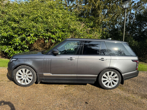 Land Rover Range Rover 3.0 TD V6 Vogue SE Auto 4WD Euro 6 (s/s) 5dr 3
