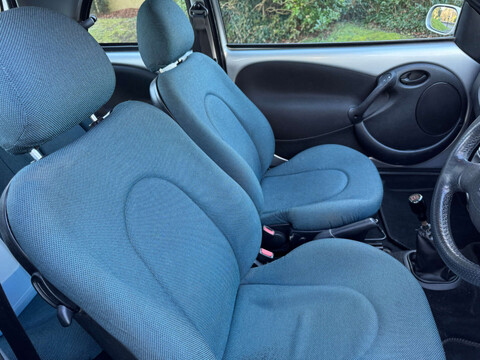 Ford Ka 1.3 Ka Zetec Climate 3dr 9