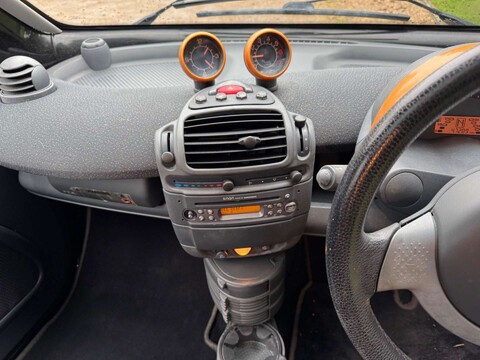 Smart City-Coupe 0.7 City Passion 61 Auto 3dr 8