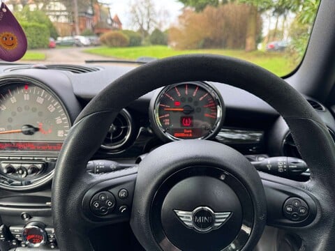 Mini Hatch 1.6 John Cooper Works 3dr 4