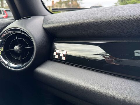 Mini Hatch 1.6 John Cooper Works 3dr 14