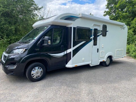 Peugeot Boxer 2.2 Boxer 335 Zuckoff TL HDI 1