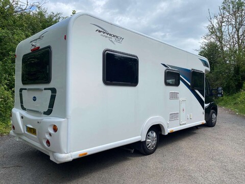 Peugeot Boxer 2.2 Boxer 335 Zuckoff TL HDI 8