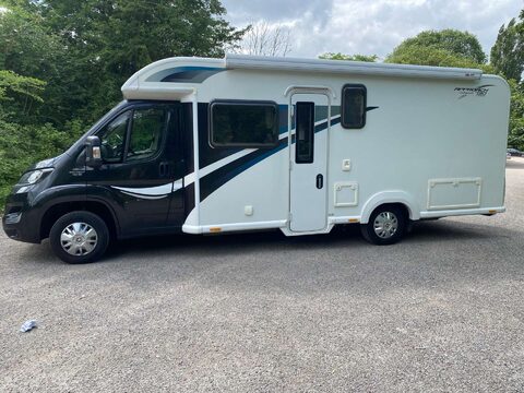 Peugeot Boxer 2.2 Boxer 335 Zuckoff TL HDI 4