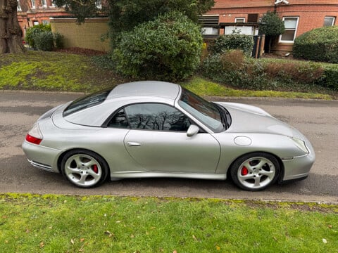 Porsche 911 3.6 911 Carrera 4S 4WD 2dr 29