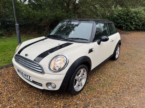 Mini Hatch 1.6 Cooper 3dr 1