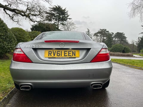 Mercedes-Benz SLK 1.8 SLK 200 Edition 125 BlueEfficiency Auto 2dr 5