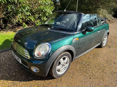 Mini Convertible 1.6 Cooper 2dr 1