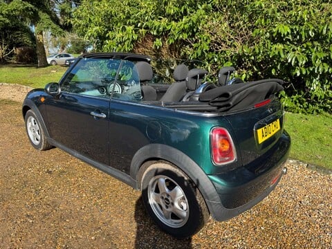 Mini Convertible 1.6 Cooper 2dr 5