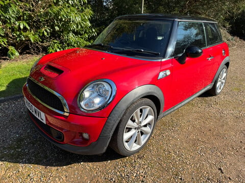 Mini Hatch 1.6 Cooper S 3dr 2