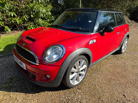 Mini Hatch 1.6 Cooper S 3dr 1