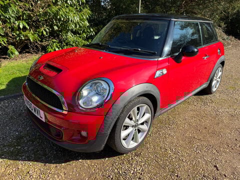 Mini Hatch 1.6 Cooper S 3dr 1