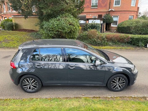 Volkswagen Golf 1.4 Golf SE Nav TSi BlueMotion Technology Semi-Auto 5dr 8