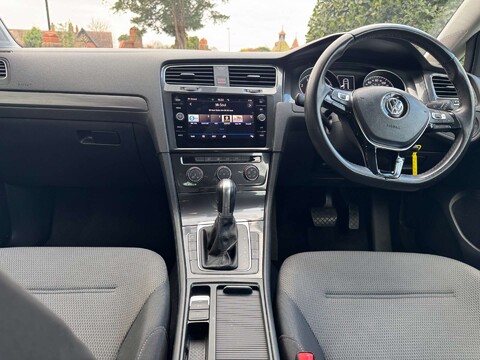 Volkswagen Golf 1.4 Golf SE Nav TSi BlueMotion Technology Semi-Auto 5dr 9