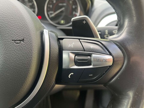 BMW 1 Series 3.0 M135i Auto 5dr 17