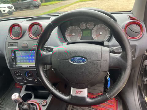 Ford Fiesta 2.0 Fiesta ST 3dr 12