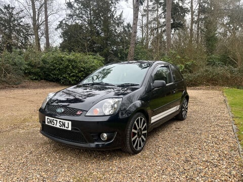 Ford Fiesta 2.0 Fiesta ST 3dr 1