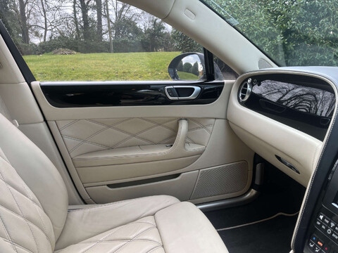 Bentley Continental 6.0 Continental Flying Spur Auto 4WD 4dr 24
