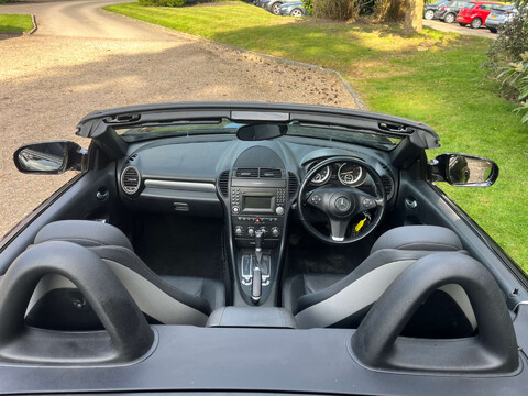 Mercedes-Benz SLK 1.8 SLK 200 Kompressor Auto 2dr 17