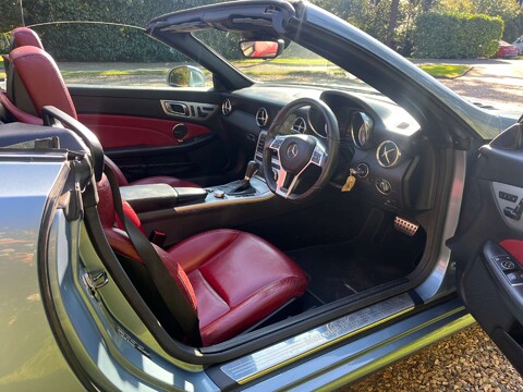 Mercedes-Benz SLK 1.8 SLK 200 AMG Sport Edition 125 BlueEfficiency Auto 2dr 10
