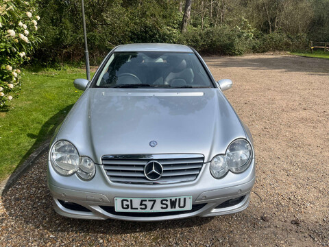 Mercedes-Benz C Class 1.8 C180 Kompressor SE Auto 3dr 2