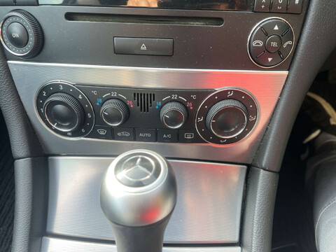 Mercedes-Benz C Class 1.8 C180 Kompressor SE Auto 3dr 15