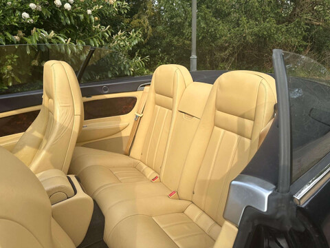 Bentley Continental 6.0 Continental GTc Auto 4WD 2dr 12