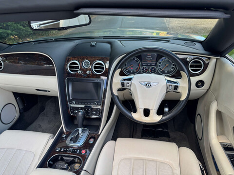 Bentley Continental 4.0 Continental GTc V8 Auto 4WD 2dr 7