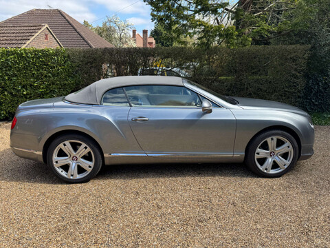 Bentley Continental 4.0 Continental GTc V8 Auto 4WD 2dr 19